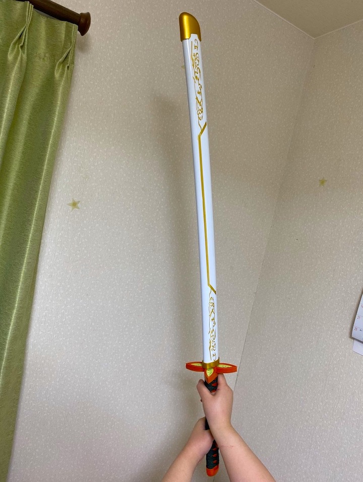 日輪刀を持ってみた