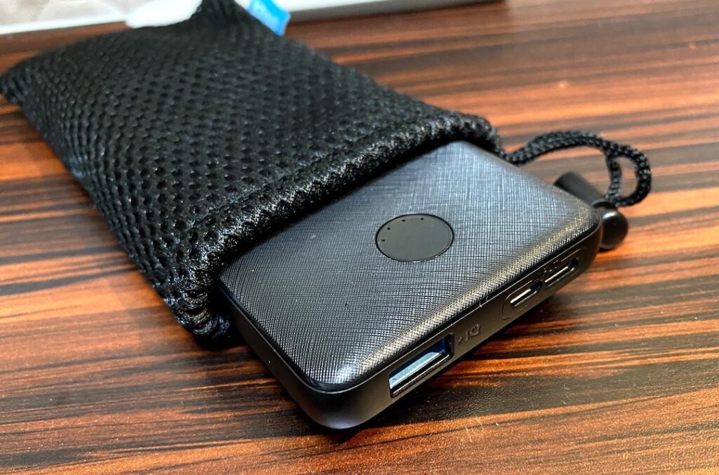 モバイルバッテリー 収納ポーチ
