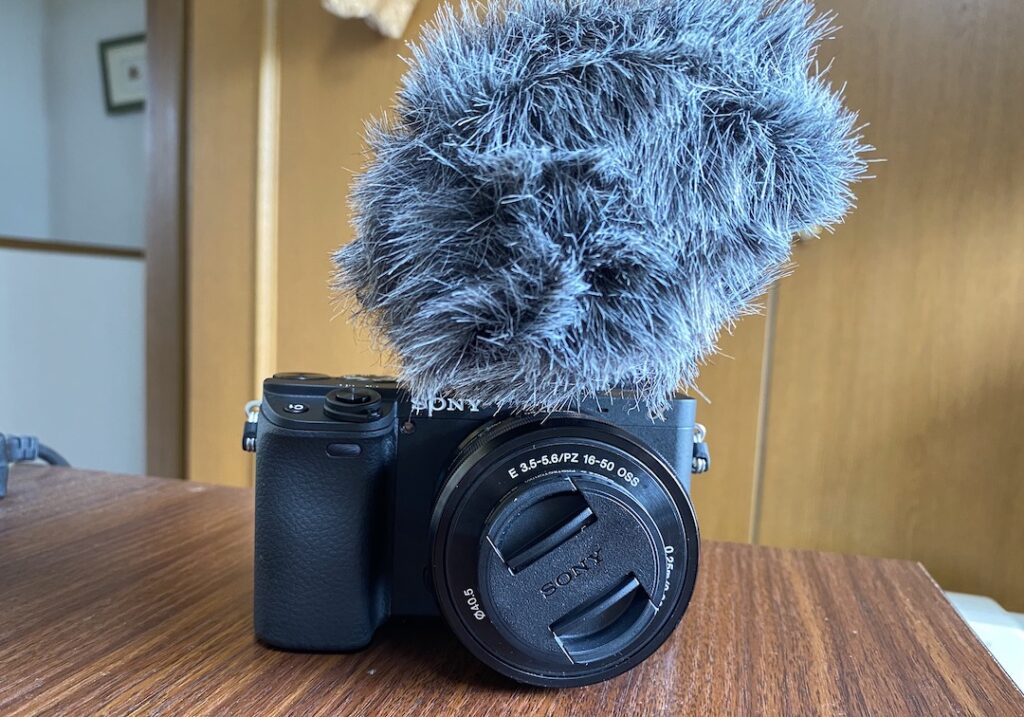 α6400に外部マイクを取り付けてみた