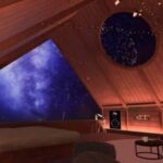 VRChatワールド紹介 宇宙の屋根裏 サムネイル